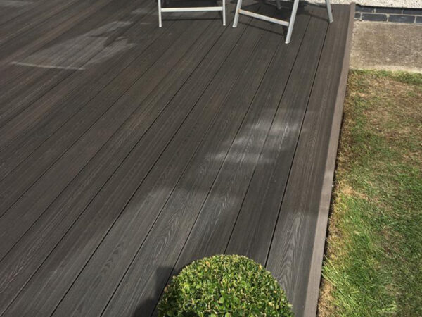 Brown 23mm Double Sided Dueto Decking Board (150mm x 3,600mm) - Image 2