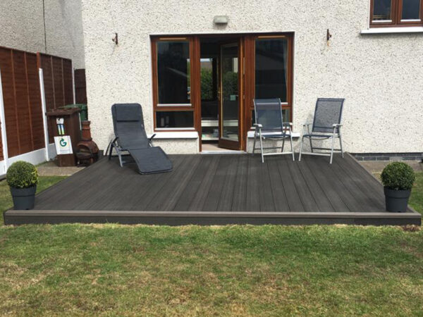 Brown 23mm Double Sided Dueto Decking Board (150mm x 3,600mm) - Image 3