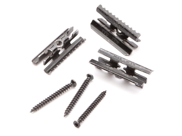 Tub of 50 x Fixing Clips & 50 x Screws (2.5m²)